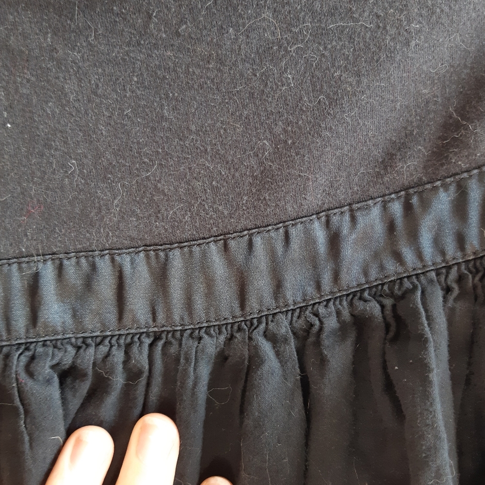 Mini Skirt - Picture 4 of 4